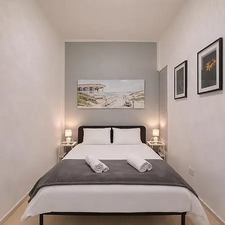 Apartment Beachfront With Pool Access
